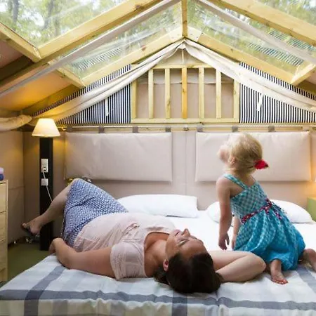 Drago Tours Tent Holiday Sunshine, Lanterna Luxusní stan Poreč